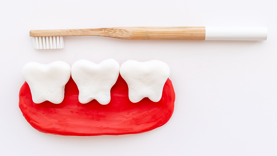 歯周病は全身疾患の悪化も招く！口腔ケアのポイントとは？